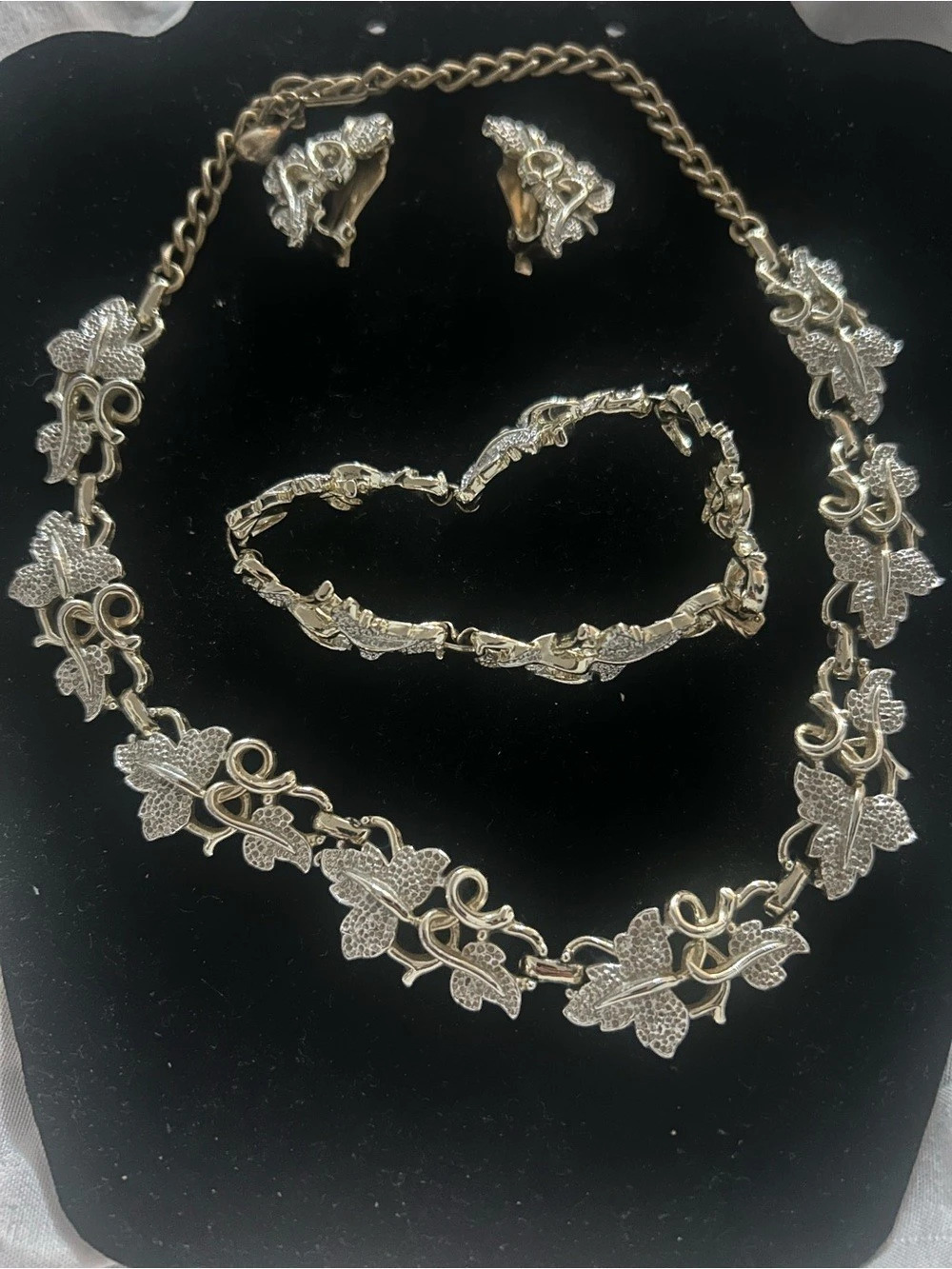 Sarah Cov leaf Jewelry Set Gold